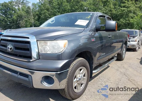 2013 Toyota Tundra Grade 5.7L V8 from USA, damaged, VIN 5TFCY5F16DX015649